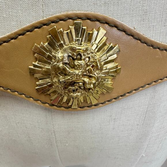 Vintage Suede Leather Waist Belt w/ Gold Lion Medallion Statement Size Large - Picture 2 of 15